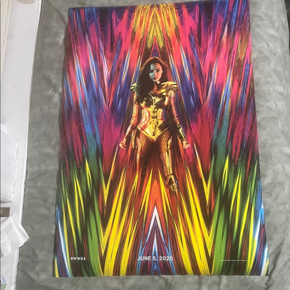 WONDER WOMAN 27x40 Gal Gadot Rainbow Poster 1984 Theatrical Origin 2019 DC